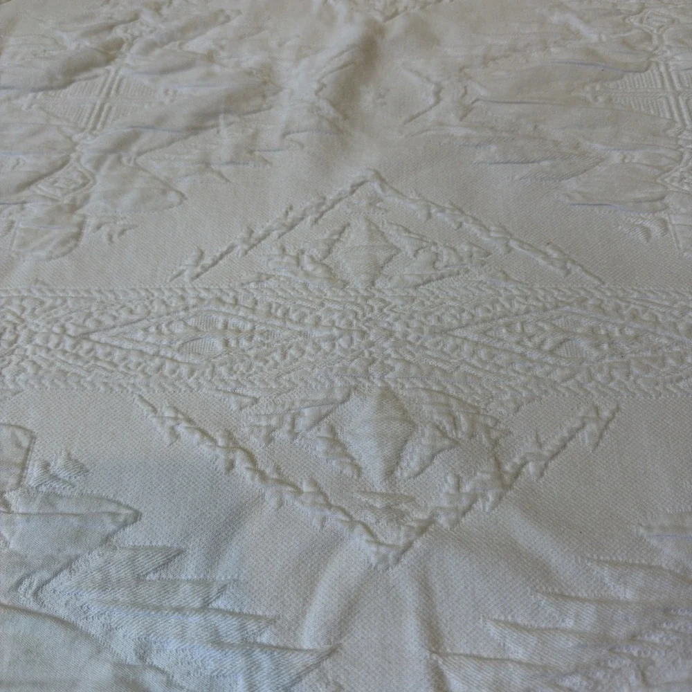 Ralph Lauren Textured 100% Cotton White Coverlet Geometric Diamond Pattern Full